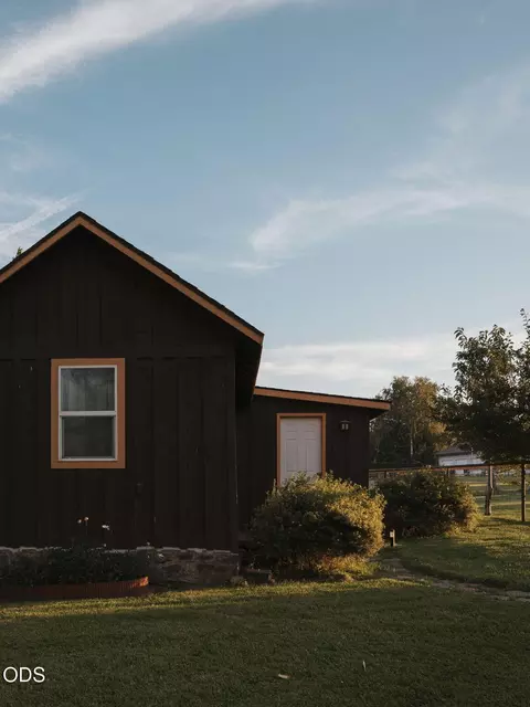 Other - 61859 Dobbin Rd, Bend, OR 97702 photo 10 of 12