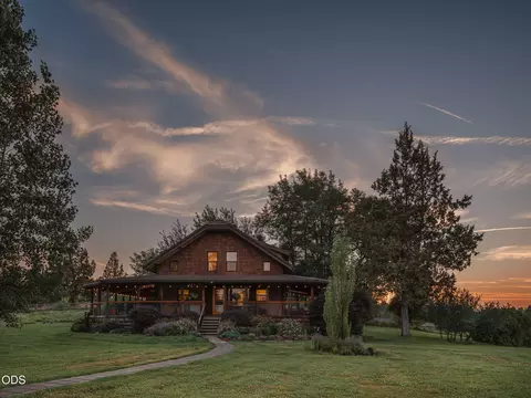 Other - 61859 Dobbin Rd, Bend, OR 97702 photo 2 of 12
