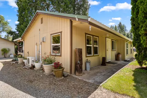 Exterior - 4551 Holland Loop Rd, Cave Junction, OR 97523 photo 4 of 22