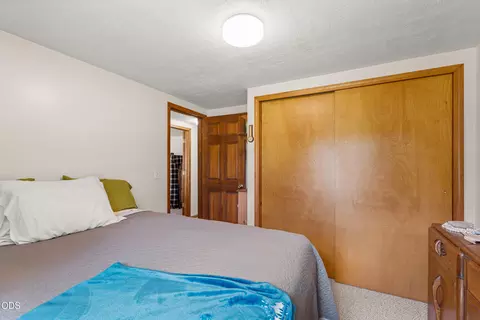 Bedroom - 4551 Holland Loop Rd, Cave Junction, OR 97523 photo 5 of 5
