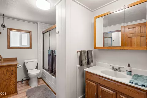Bath - 4551 Holland Loop Rd, Cave Junction, OR 97523 photo 1 of 1