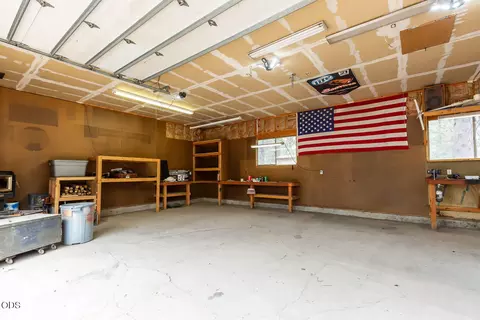 Other - 59865 Cheyenne Rd, Bend, OR 97702 photo 8 of 16
