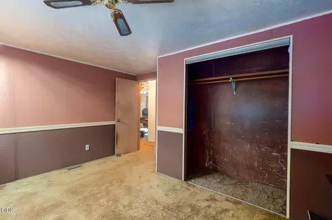 Bedroom - 59865 Cheyenne Rd, Bend, OR 97702 photo 4 of 4