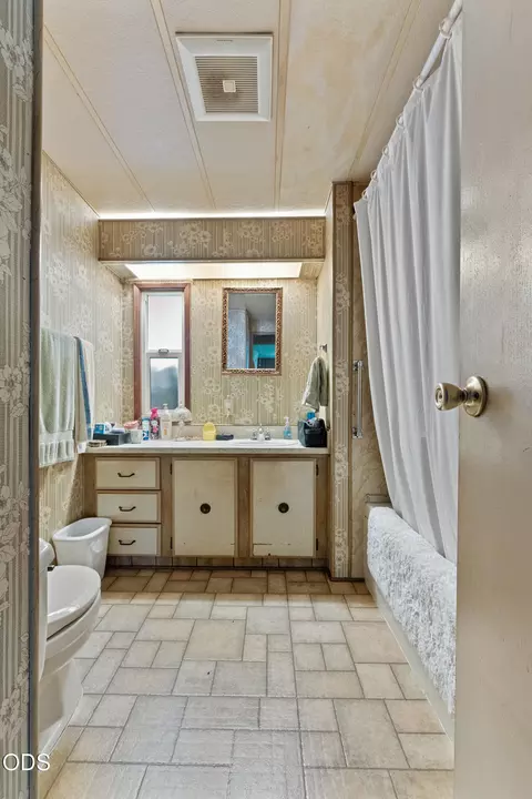 515 E Main St UNIT 4, Rogue River, OR 97537 photo 9