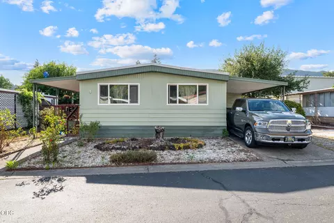 515 E Main St UNIT 4, Rogue River, OR 97537 photo 11