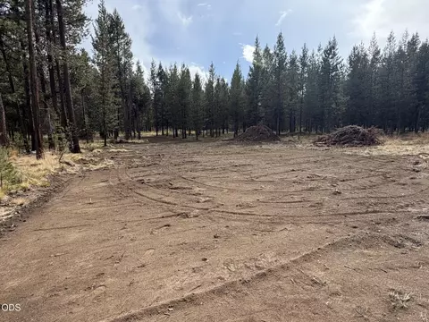 17114 Indio Rd, Bend, OR 97707 photo 8