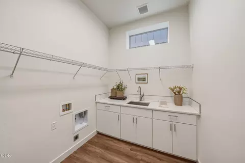 Other - 63108 NE Iner Loop, Bend, OR 97701 photo 7 of 10