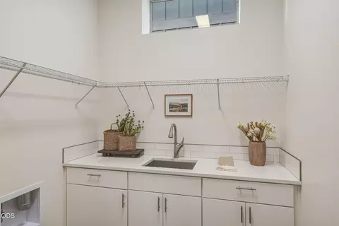 Other - 63108 NE Iner Loop, Bend, OR 97701 photo 8 of 10