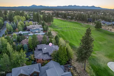 View/Area - 19275 Green Lakes Loop, Bend, OR 97702 photo 1 of 1