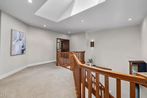 Entry Way - 19275 Green Lakes Loop, Bend, OR 97702 photo 4 of 4