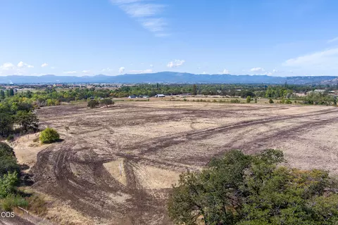 Other - 1098 Nick Young Rd, Eagle Point, OR 97524 photo 10 of 40