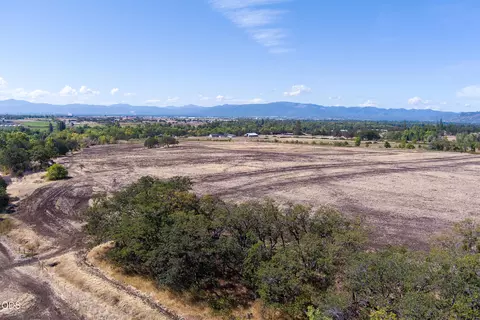 Other - 1098 Nick Young Rd, Eagle Point, OR 97524 photo 39 of 40