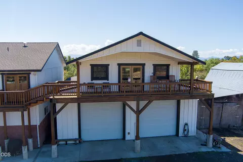 Other - 1098 Nick Young Rd, Eagle Point, OR 97524 photo 2 of 40