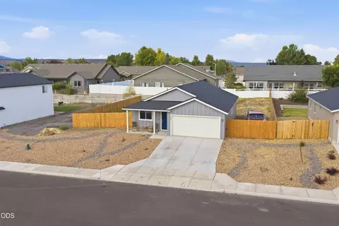 1153 NE Cobbleridge Loop, Prineville, OR 97754
