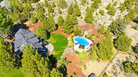 View/Area - 60430 Sunridge, Bend, OR 97702 photo 2 of 4