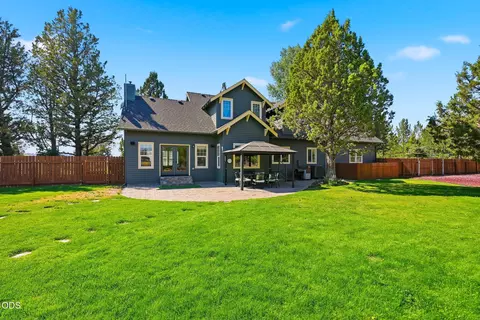 Exterior - 60430 Sunridge, Bend, OR 97702 photo 13 of 18