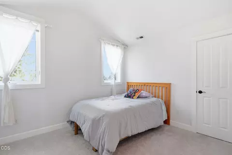 Bedroom - 60430 Sunridge, Bend, OR 97702 photo 4 of 7