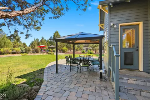 Exterior - 60430 Sunridge, Bend, OR 97702 photo 9 of 18