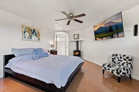 Bedroom - 21042 Robin Ave, Bend, OR 97703 photo 1 of 5
