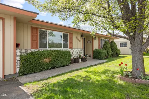 5110 Sturdivant Ave, Klamath Falls, OR 97603