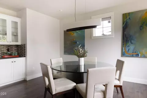 Dining - 19301 Alianna Loop, Bend, OR 97702 photo 2 of 3