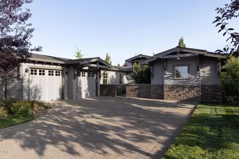 Other - 19301 Alianna Loop, Bend, OR 97702 photo 1 of 8
