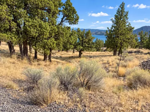 se davis way, Prineville, OR 97754