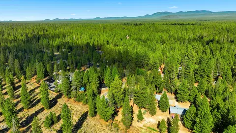 View/Area - 52465 Ammon Rd, La Pine, OR 97739 photo 4 of 6