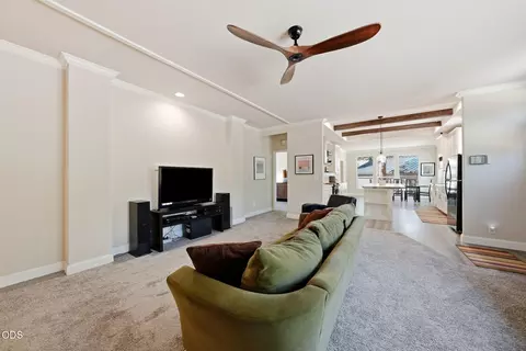 Living - 52465 Ammon Rd, La Pine, OR 97739 photo 3 of 5