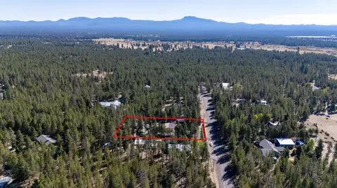 View/Area - 16046 Davis Ave, La Pine, OR 97739 photo 5 of 5