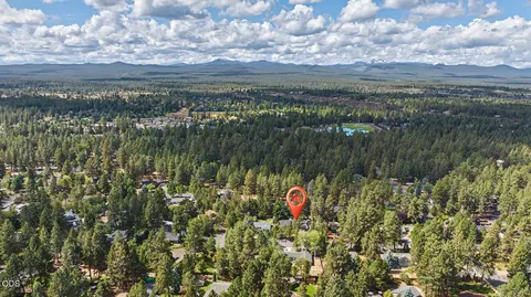 View/Area - 60947 Garnet St, Bend, OR 97702 photo 3 of 3
