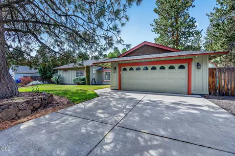 Exterior - 60947 Garnet St, Bend, OR 97702 photo 3 of 11