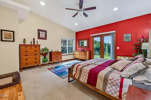 Bedroom - 60947 Garnet St, Bend, OR 97702 photo 2 of 7