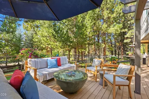 Exterior - 3028 NW Underhill Pl, Bend, OR 97703 photo 12 of 16