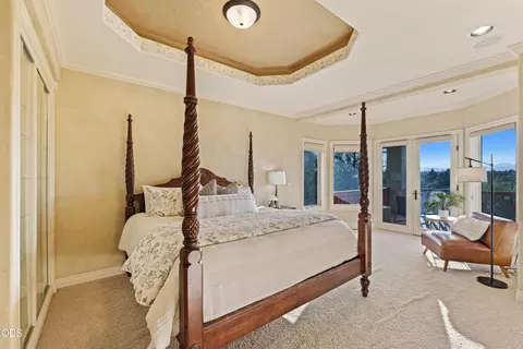 Bedroom - 61445 Gosney Rd, Bend, OR 97702 photo 3 of 5