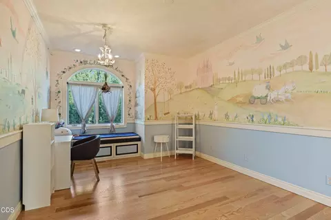 Bedroom - 61445 Gosney Rd, Bend, OR 97702 photo 5 of 5