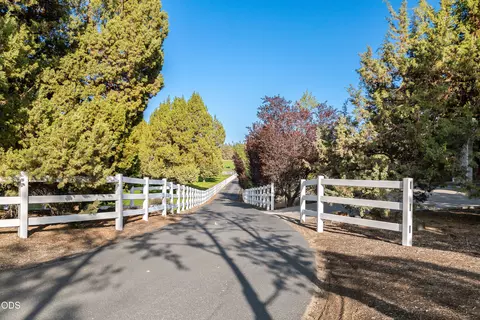 Other - 61445 Gosney Rd, Bend, OR 97702 photo 3 of 22