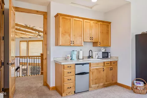 Other - 515 Nutcracker Dr, Redmond, OR 97756 photo 7 of 12