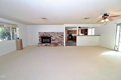 Living - 1784 Stringer Gap Rd, Grants Pass, OR 97527 photo 3 of 3
