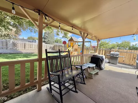 Exterior - 10227 Wright Ave, Klamath Falls, OR 97603 photo 4 of 7