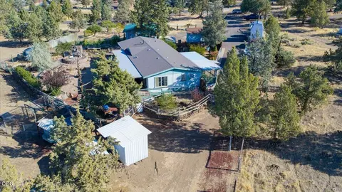 8659 SW Shad Rd, Terrebonne, OR 97760