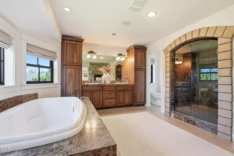 63415 Overtree Rd, Bend, OR 97701 photo 48