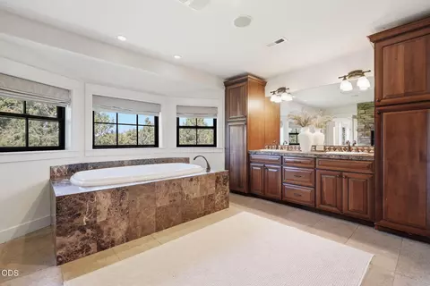 63415 Overtree Rd, Bend, OR 97701 photo 49
