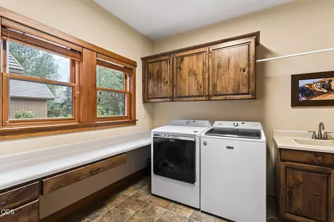 Other - 61583 Tam Mcarthur Loop, Bend, OR 97702 photo 7 of 7