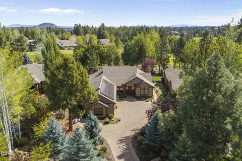 View/Area - 61583 Tam Mcarthur Loop, Bend, OR 97702 photo 1 of 10