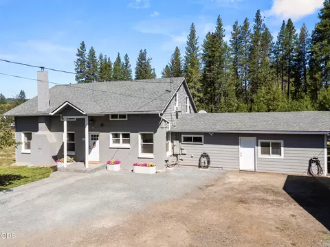 Exterior - 710 Garner Rd, Cave Junction, OR 97523 photo 4 of 19