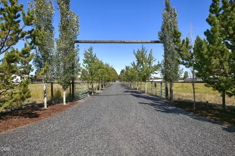 Other - 66300 White Rock Loop, Bend, OR 97703 photo 4 of 36