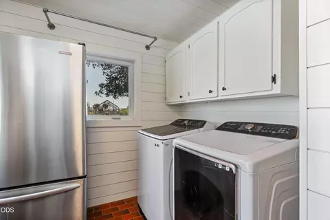 Other - 66300 White Rock Loop, Bend, OR 97703 photo 22 of 36