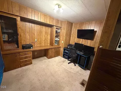 Other - 19968 Terrace Ln, Bend, OR 97702 photo 7 of 9