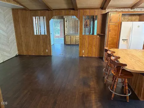 Living - 19968 Terrace Ln, Bend, OR 97702 photo 1 of 2